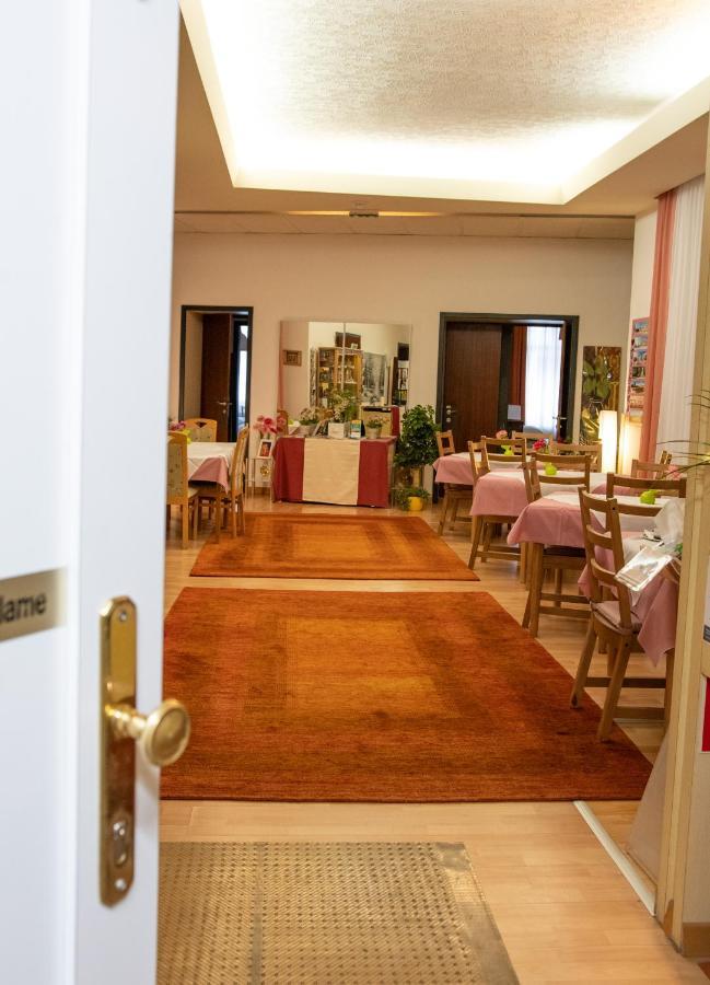 Pension Hotel Mariahilf Vienna Exterior photo